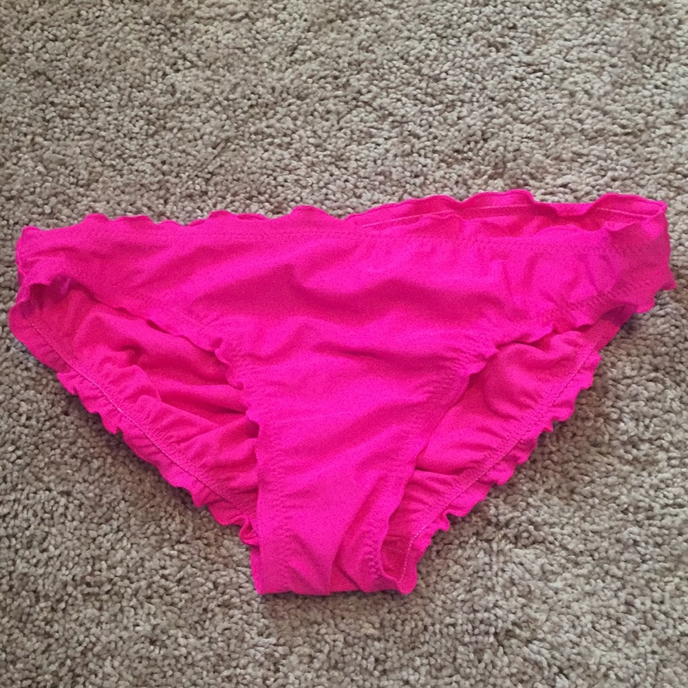 NWOT Hot pink swimsuit bottoms